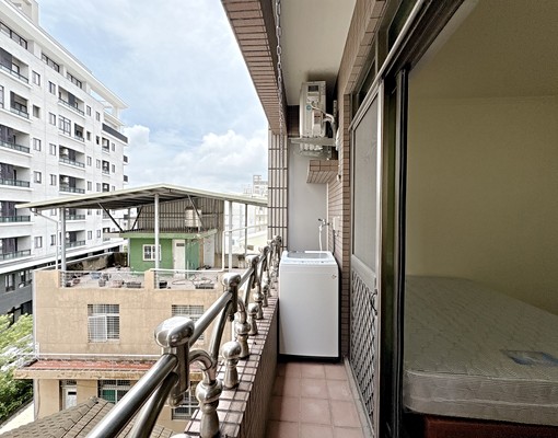 近西門商圈/新光三越/共生宅電梯雅房 - Image 7