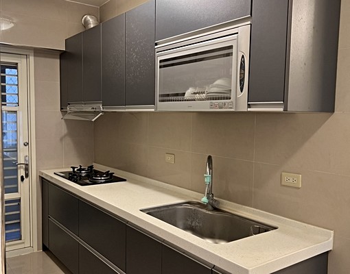 屋主自租|近大遠百商圈|鬧中取靜|生活機能佳|拎包入住 - Image 3