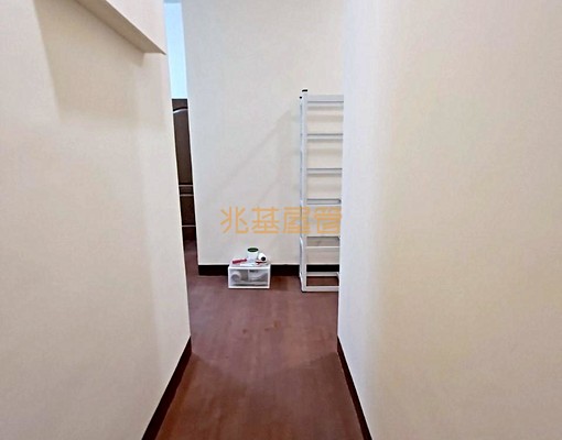 兆基🏡社區華廈溫馨雅房✨一卡皮箱即入住 - Image 4