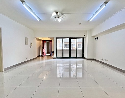 北區超大4房|雙車位|一層兩戶💯近捷運商圈學區超便利 - Image 1