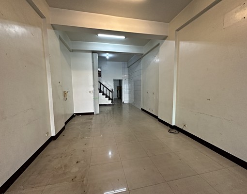 蚵仔寮觀光景點透天店面 - Image 4