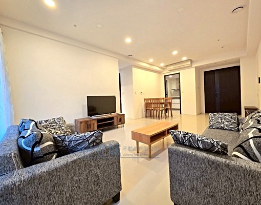 C~好市多商圈木質明亮3房附平車 - Image 1