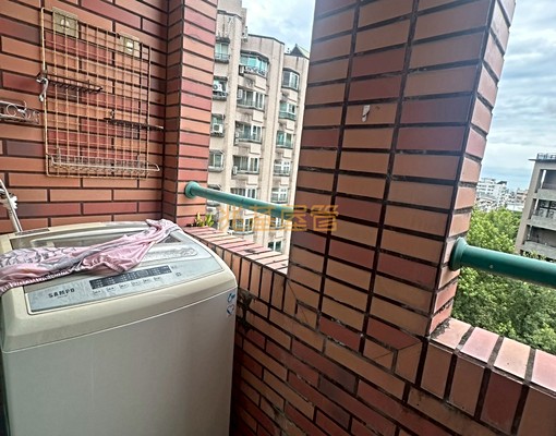 兆基社會住宅🏠大忠路有陽台大套房可租補請加line - Image 5