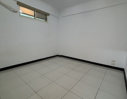 可租補北區中國醫🔥大客廳大陽台🔥機能佳3房16000 - Image 5