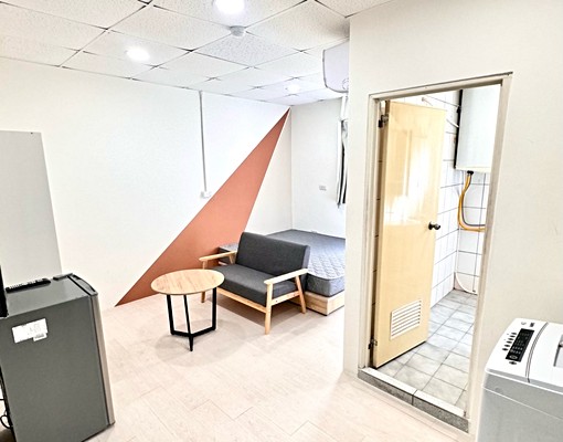 近中原大學採光佳熱門可貓電梯房🐱✨代收垃圾|獨洗 - Image 2