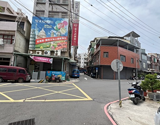 屋主自租|近大遠百商圈|鬧中取靜|生活機能佳|拎包入住 - Image 16