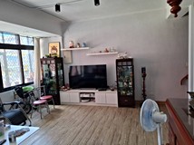 伊通街66巷近松江南京捷運站..