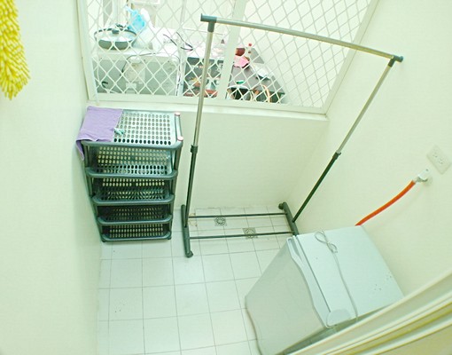 中國醫一中街~超低價~稀有陽台~學生首選.可短租 - Image 3