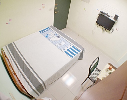 中國醫一中街~超低價~稀有陽台~學生首選.可短租 - Image 6