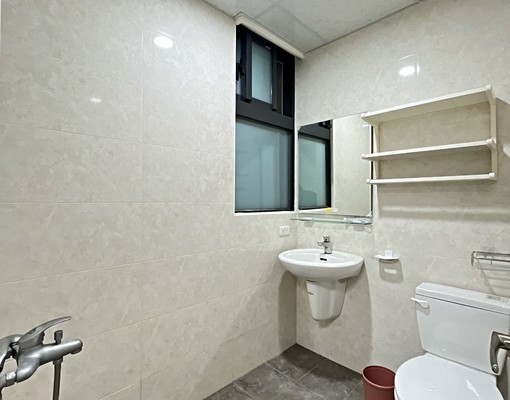 福安六街全新整理美套全包含水電5元雙面採光!!!! - Image 5