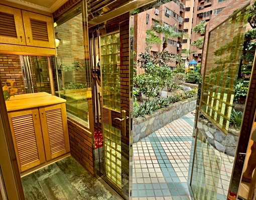 (已出租)稀有社區1樓!私人後花園+招財水晶地板=賺錢賺不完 - Image 2