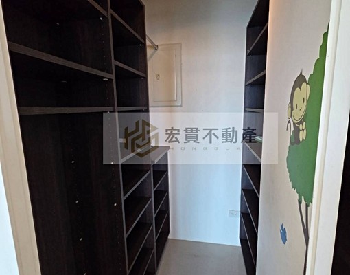 步行巨城可報稅入戶籍寬敞視野四改三大房泳池公設免費用 - Image 8