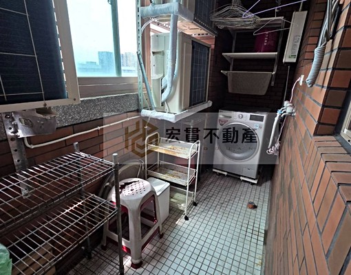 步行巨城可報稅入戶籍寬敞視野四改三大房泳池公設免費用 - Image 10