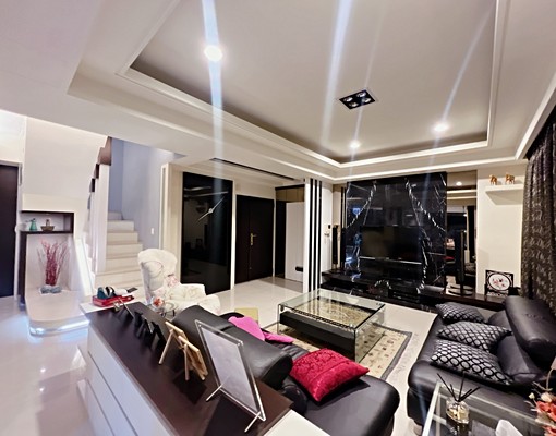 玖憶推薦👍稀有4房雙車|近家樂福商圈 - Image 2