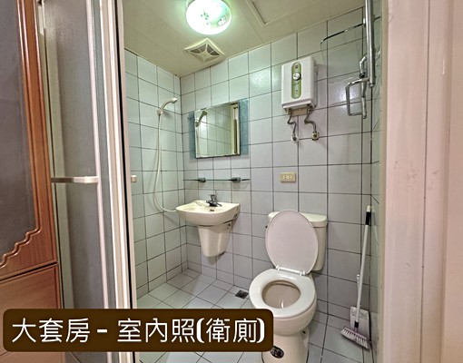⭐劍南路站｜可租補｜垃圾代收｜電梯套房｜美麗華｜機車位⭐ - Image 5
