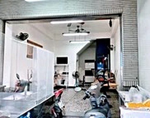 台中大車站門口3樓透天 - Image 3