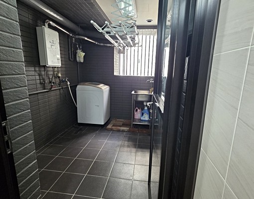屋主自租輕裝潢/管理規範&松河街高端寓所 - Image 7