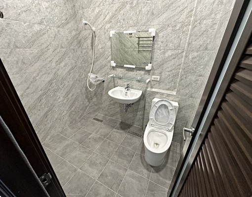 優質全新裝潢🎀2陽台大坪數首租登場!🎀 - Image 3