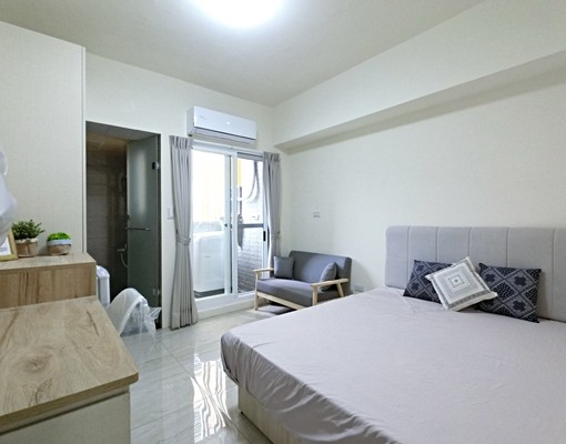 雙補助/中山醫/陽台獨洗/室內機車 - Image 1