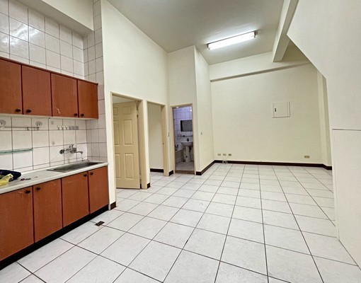 北太平~可租補~兩房~ - Image 2