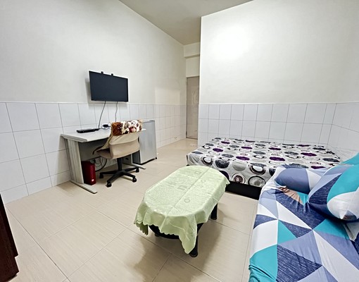 近瑞豐國中，4樓套房，可租補，含第四台、水費 - Image 1