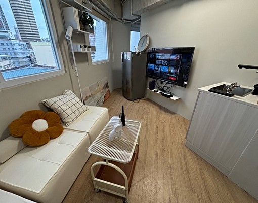 滿一年送一個月還有其他方正房全新可寵電梯套房另有車位 - Image 10