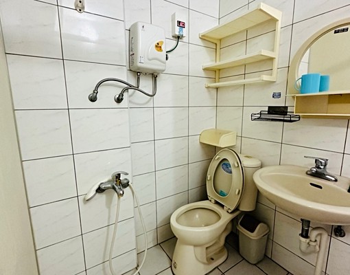 近逢甲僑光走路上學❤️採光陽台套房❤️可租補子母車管理員 - Image 3