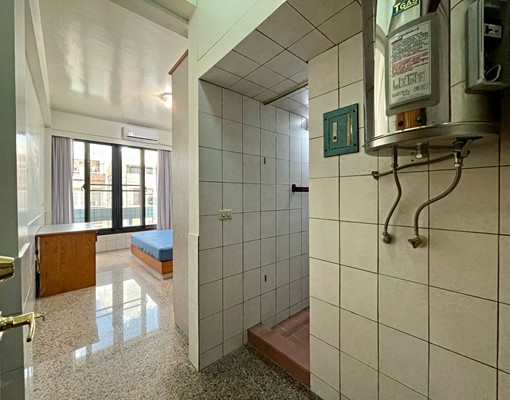 新營市中心/綠都心附近/一房一廳一衛適合工作室👍 - Image 6