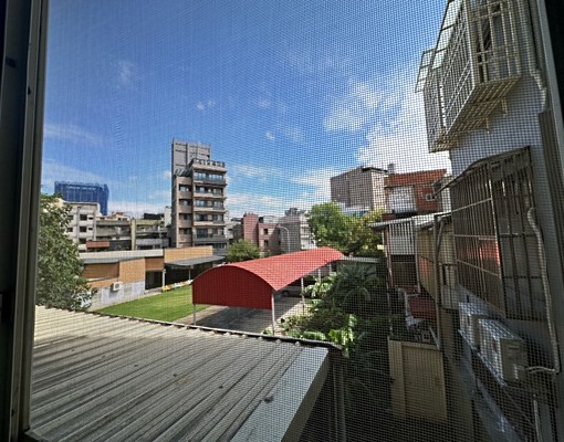 近新竹市區清大學區、忠孝大潤發旁電梯套房免仲介費可租補 - Image 4