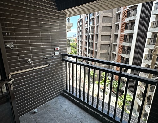 沙崙水天靚全新交屋!超滿分景色全新兩房車 - Image 8