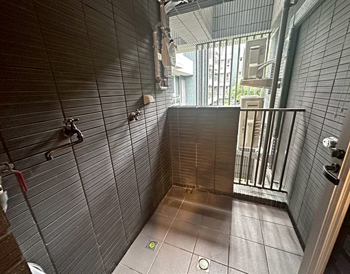 ~~鳥語花香,全新家具電(以含稅)~~ - Image 12