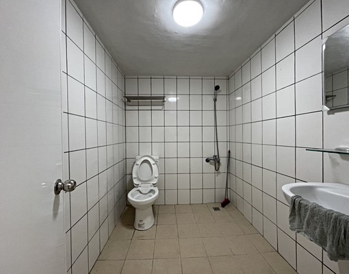 工業區全聯1F,有前後門,開放空間可辦公室 - Image 6