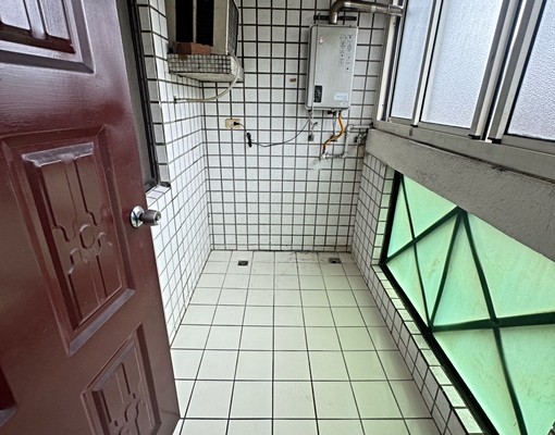 附近停車場｜自備家具📦大空間｜電梯大樓✅可租屋 - Image 13