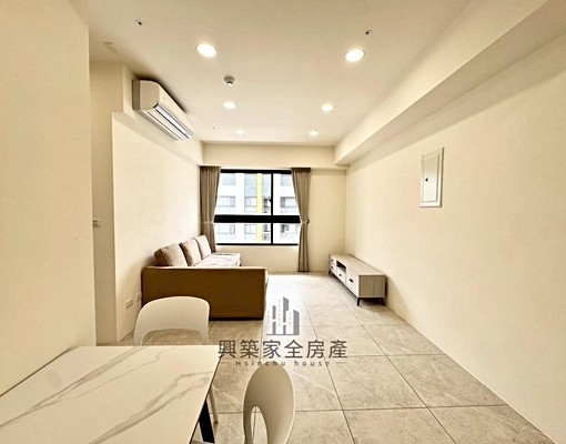 A【昌益全新首租】稀有高樓層視野大三房~家具全~含車位 - Image 1