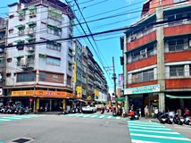 忠三路火車站旁餐飲業一級戰..