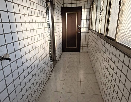 小港國小獨棟一層一戶大4房漂亮公寓 - Image 13