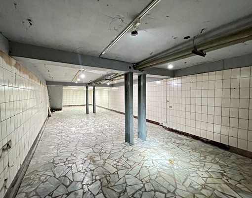 街邊店住招租-桃園火車站民權商圈臨路轉角金店面騎樓好停車 - Image 8