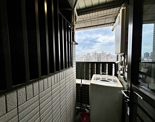 房東好談美河市家具電皆有廁所乾濕分離獨立陽台套房 - Image 7