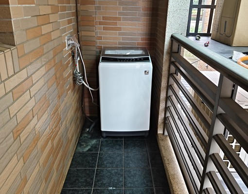 【屋主直租】金大正門口旁，精裝修套房，可申請租補、可設戶籍。 - Image 10