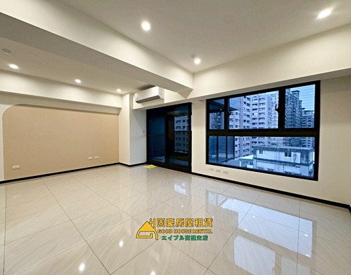 固豪👍河堤世界可租補全新2+1房平車 - Image 1