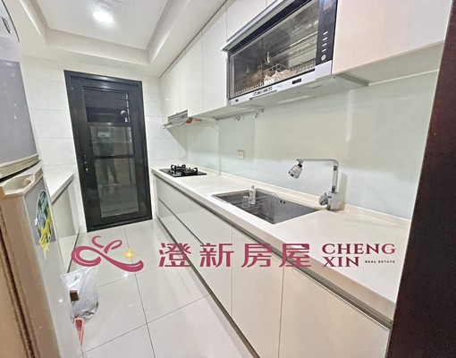 傢具齊全✨稀有可寵四房✨戶數單純✨台水電✨黃金地段✨平車另租 - Image 4