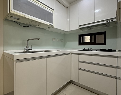 東森芷綺0920219588捷運富久藏3房2衛+車位 - Image 2