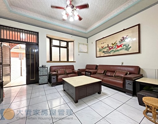 稀有物件大坪數透天美屋出租有車庫 - Image 1