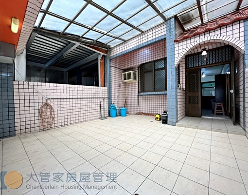 稀有物件大坪數透天美屋出租有車庫 - Image 13