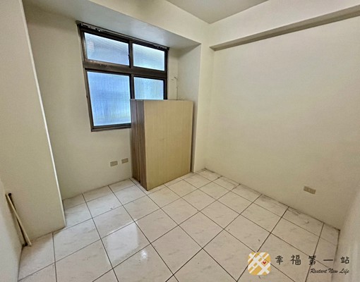 🏠北區崇德6房透天｜大宅釋出｜可戶籍｜可租補｜雙車位 - Image 9