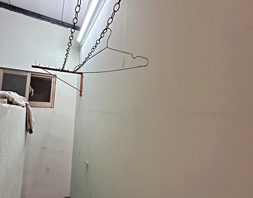 【樸和團隊】中和站頂樓套房廁所有窗有大陽台 - Image 8