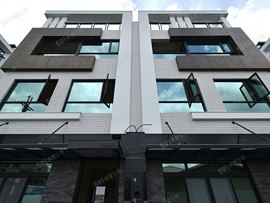 虹苑六星-電梯透天實景圖