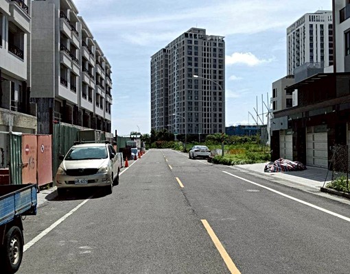 九份子重劃區建地