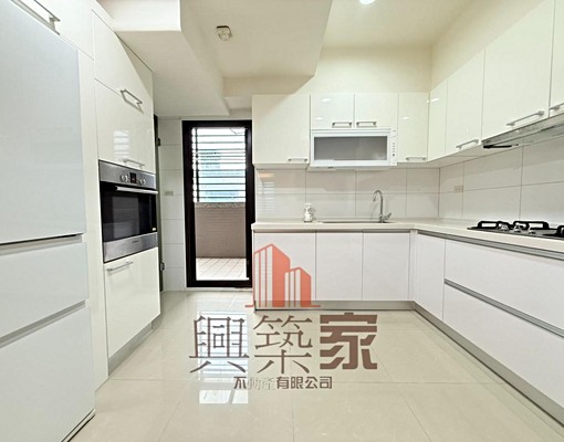 📢高鐵頂樓露臺戶|稀有雙主臥樓中樓5房|雙車位|可報稅|Z - Image 4