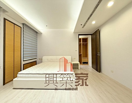 📢高鐵頂樓露臺戶|稀有雙主臥樓中樓5房|雙車位|可報稅|Z - Image 6